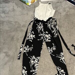 Chic Black and White Floral Jumpsuit